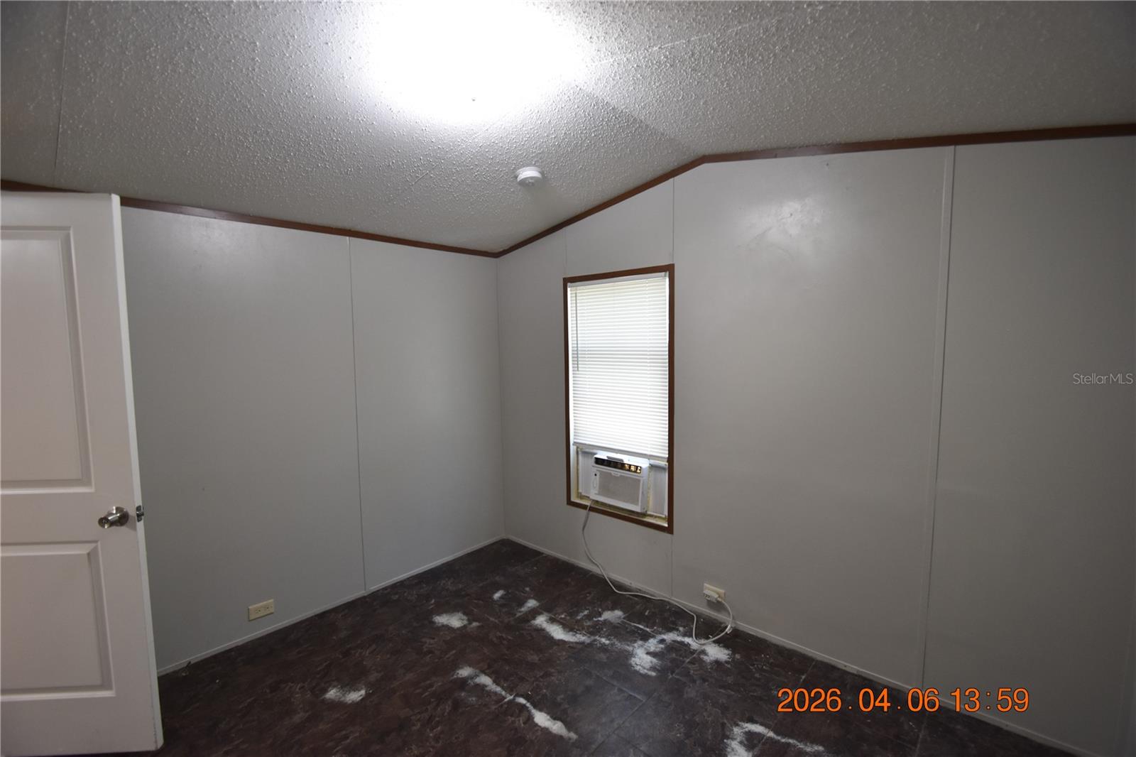 7515 SYMMES RD #Lot #5, GIBSONTON, FL, 33534