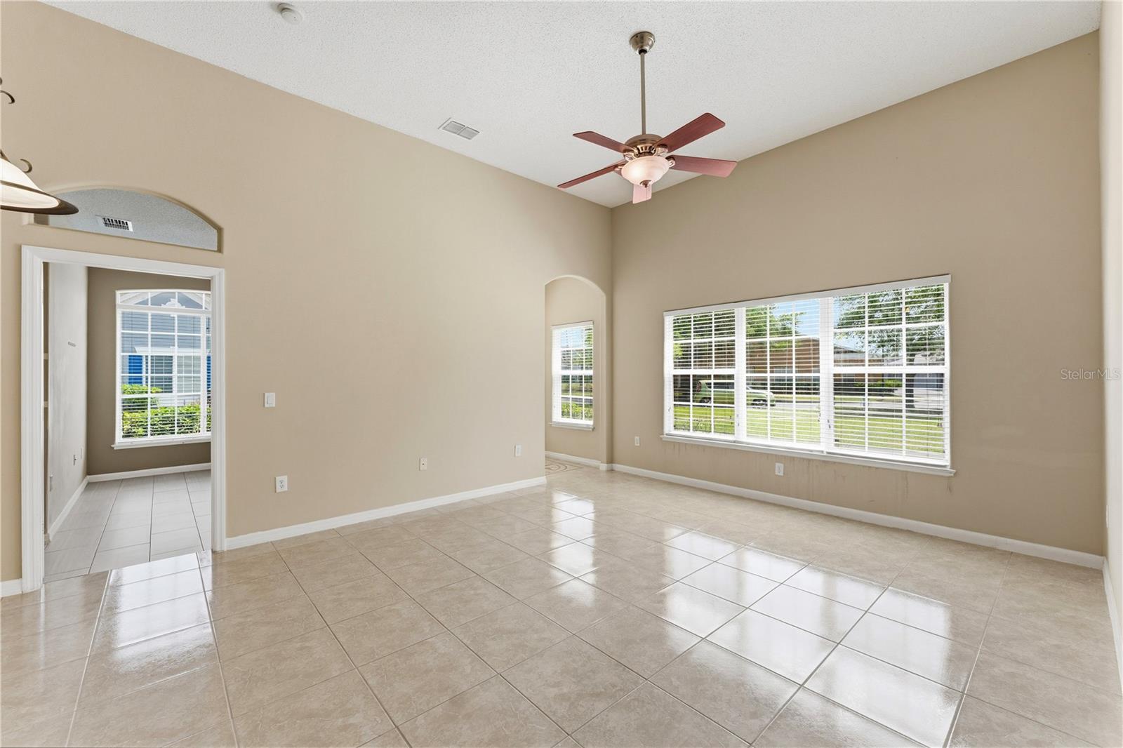2047 ISLAND BROOK LN, ORLANDO, FL, 32824