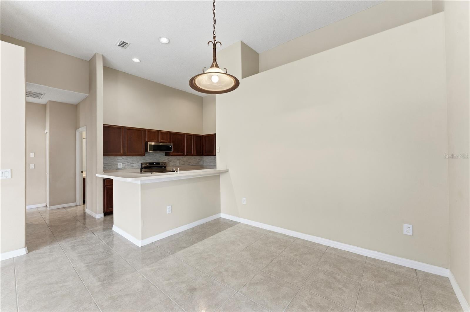 2047 ISLAND BROOK LN, ORLANDO, FL, 32824