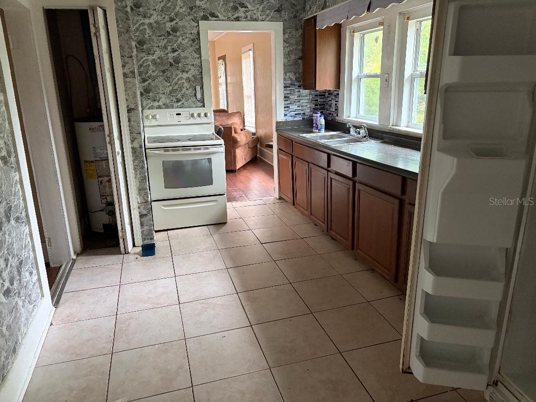 31 NW 4TH ST, WILLISTON, FL, 32696