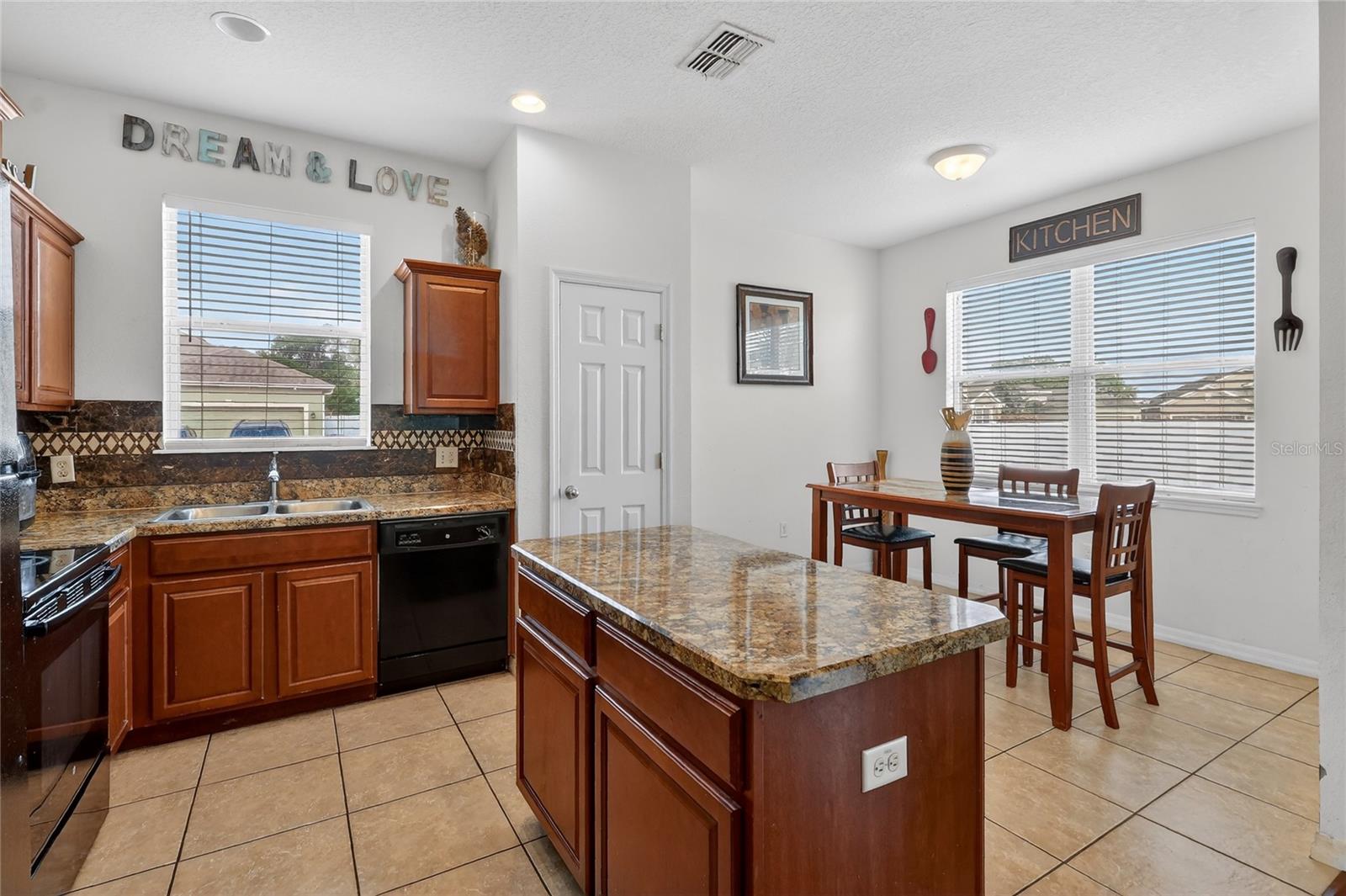 855 KRENSON WOODS LN, LAKELAND, FL, 33813