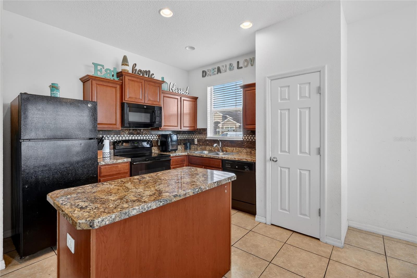 855 KRENSON WOODS LN, LAKELAND, FL, 33813