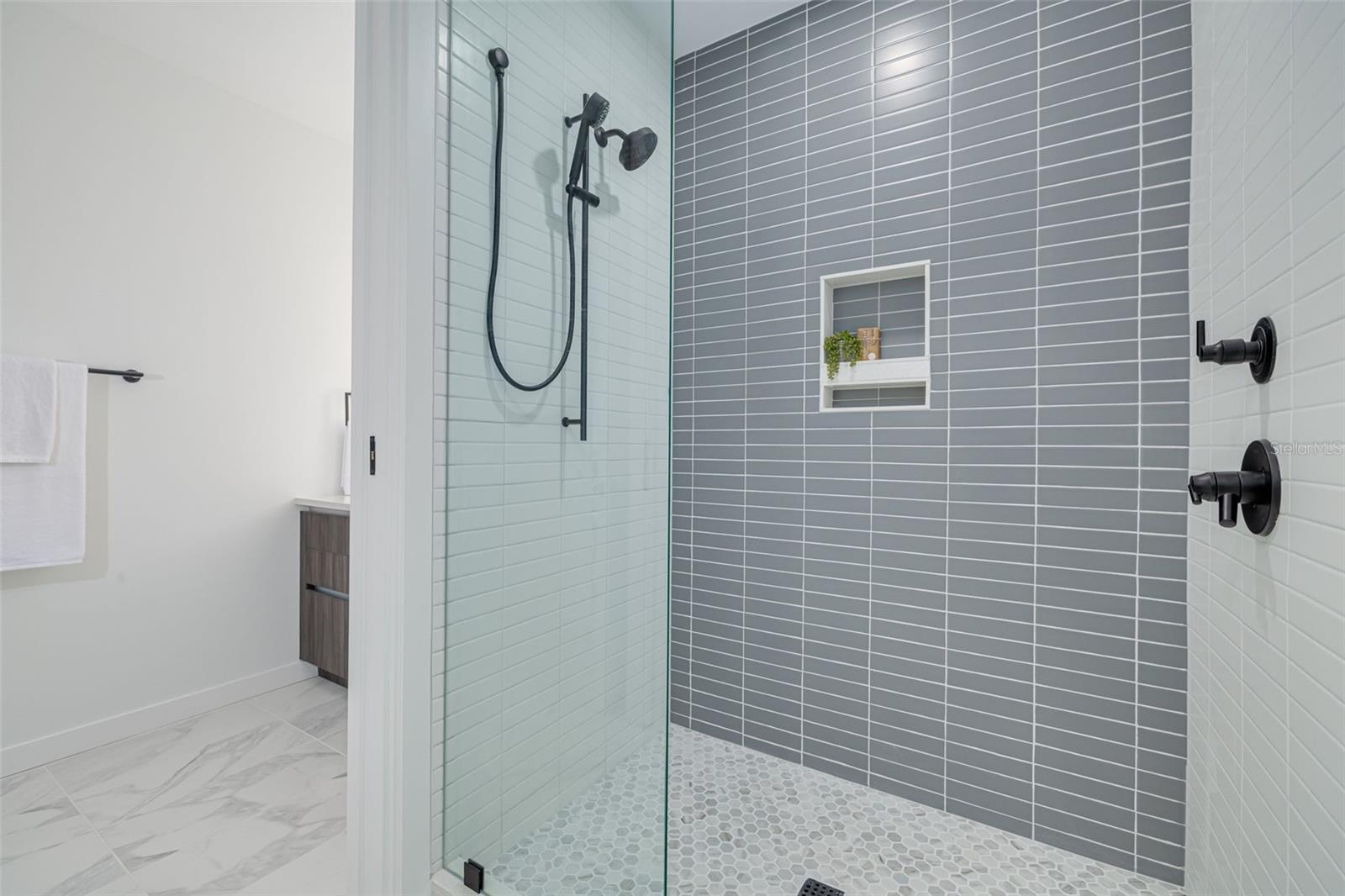 777 3RD AVE N #1104, ST PETERSBURG, FL, 33701