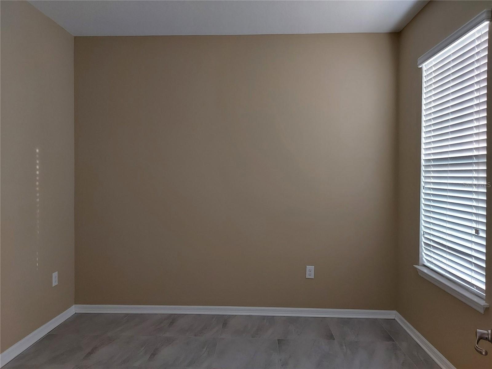 4923 ROLLING GREEN DR, WESLEY CHAPEL, FL, 33543