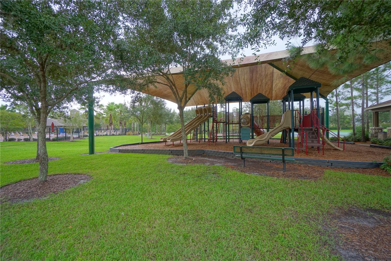 4923 ROLLING GREEN DR, WESLEY CHAPEL, FL, 33543