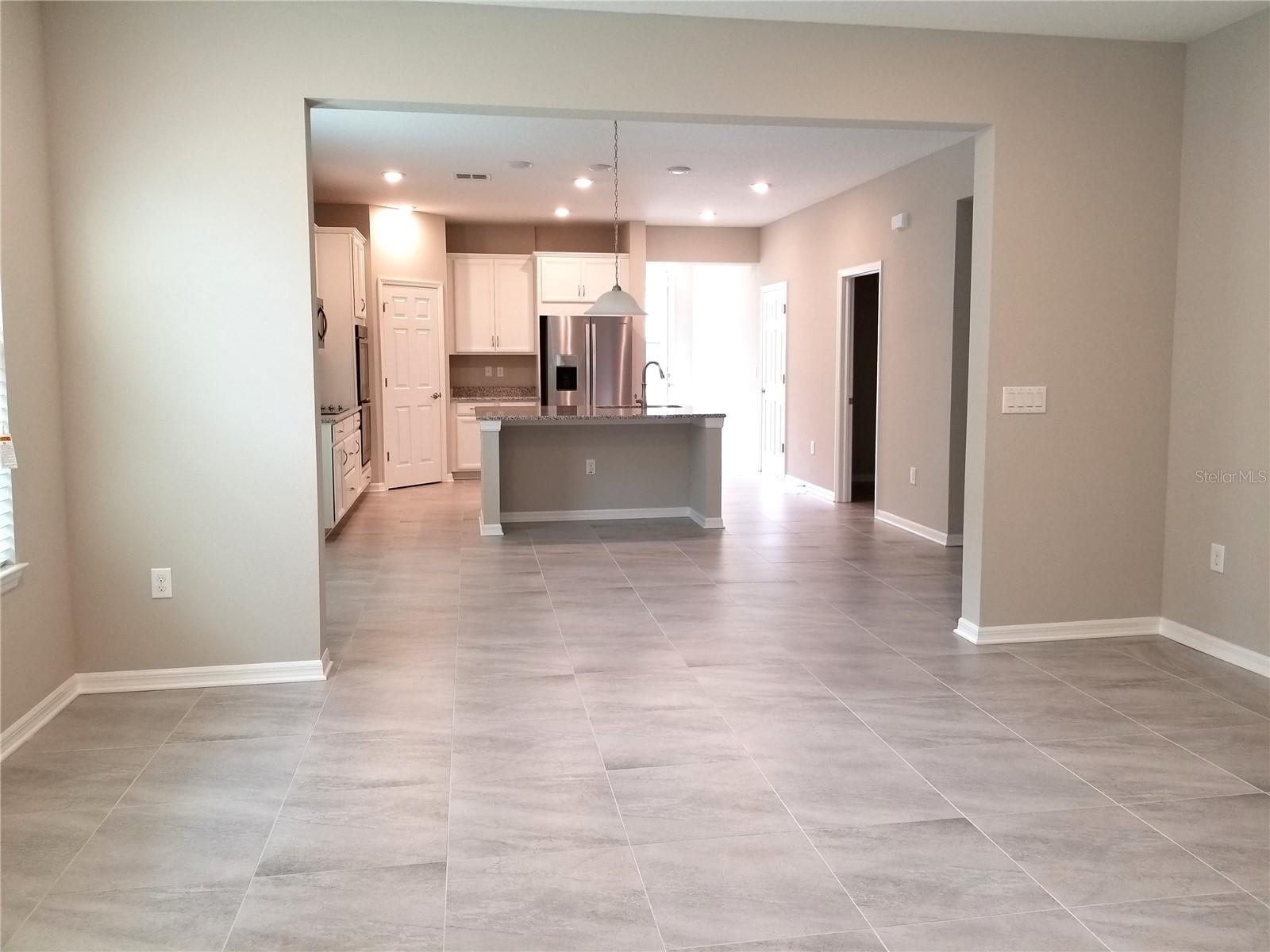 4923 ROLLING GREEN DR, WESLEY CHAPEL, FL, 33543