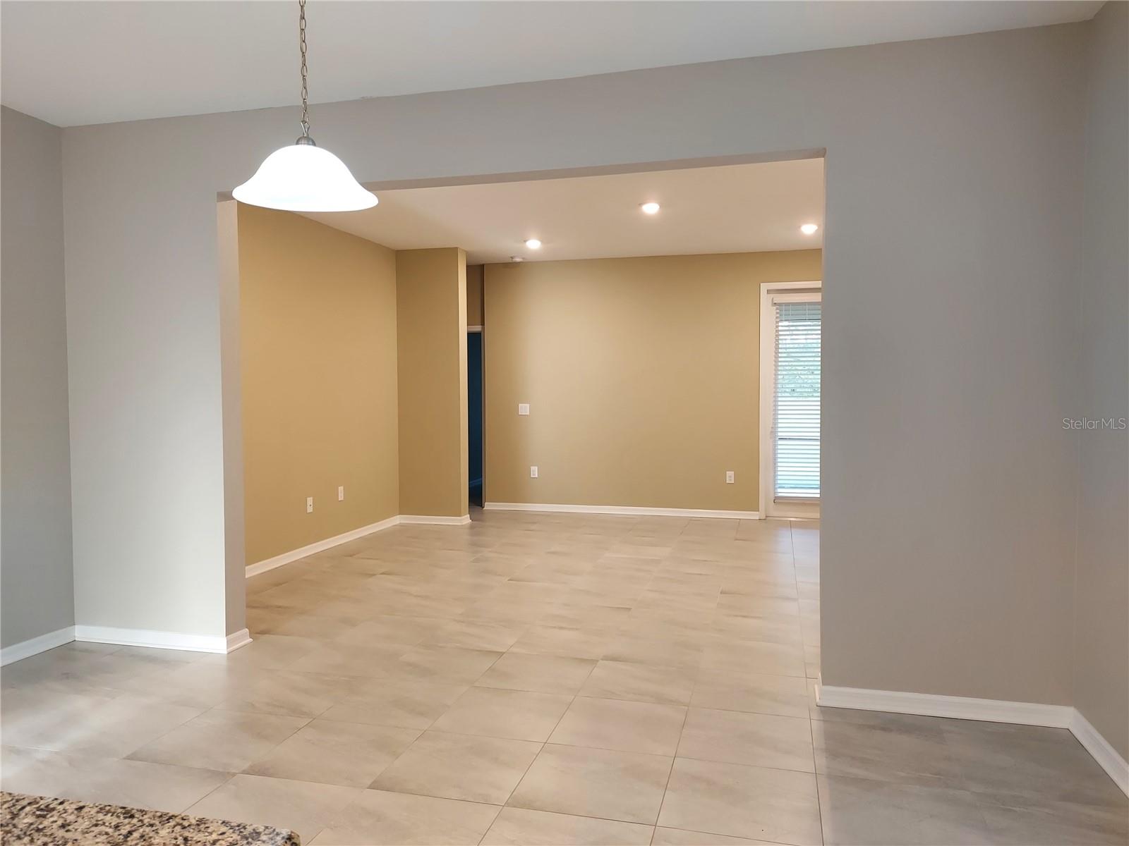 4923 ROLLING GREEN DR, WESLEY CHAPEL, FL, 33543