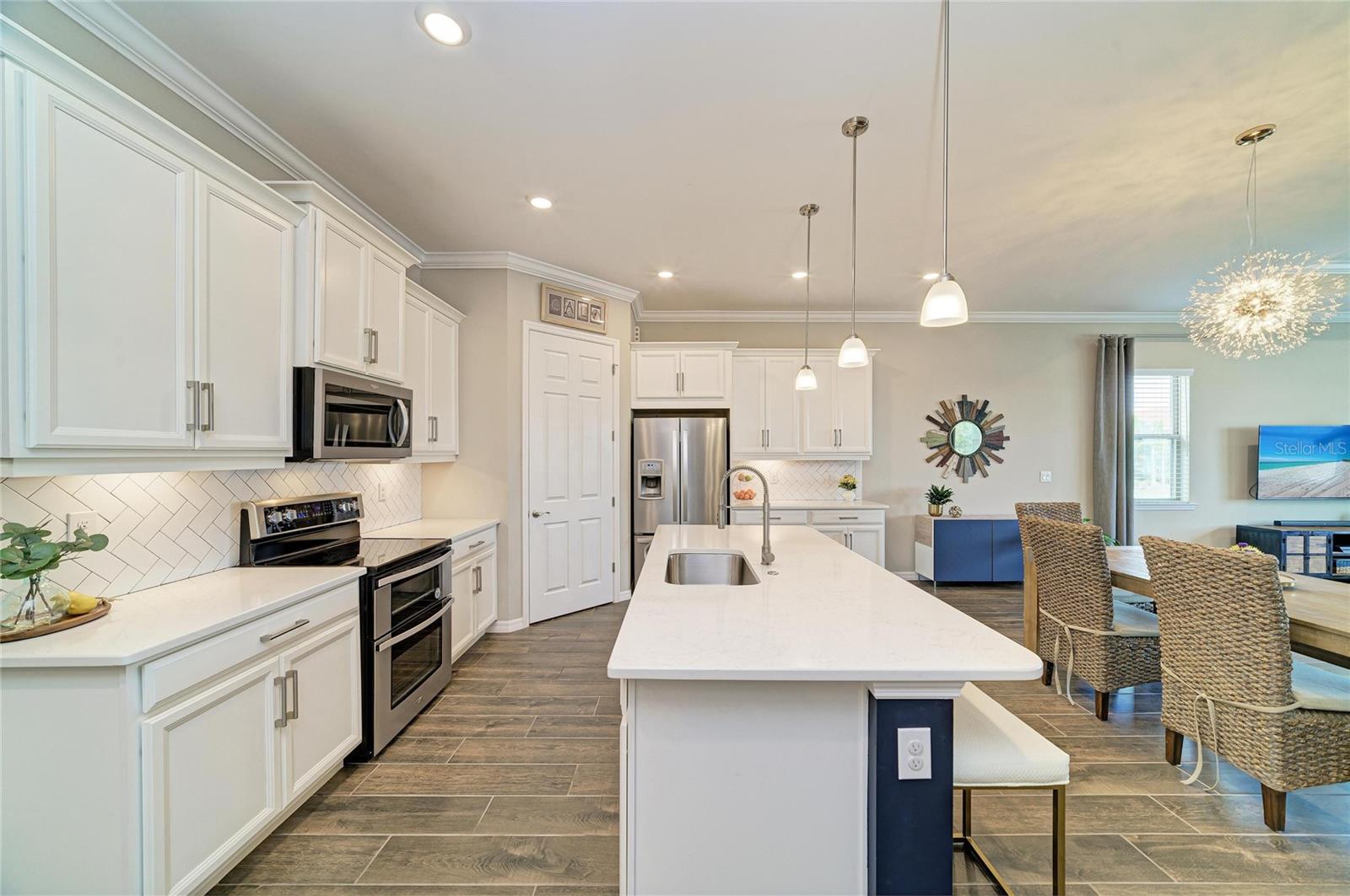 283 TOSCAVILLA BLVD, NOKOMIS, FL, 34275