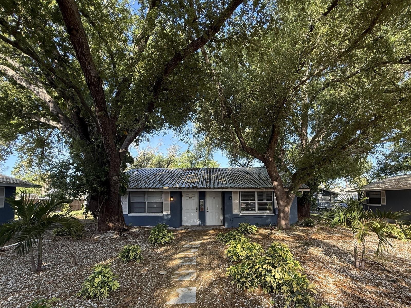 611 OSCEOLA RD, NOKOMIS, FL, 34275
