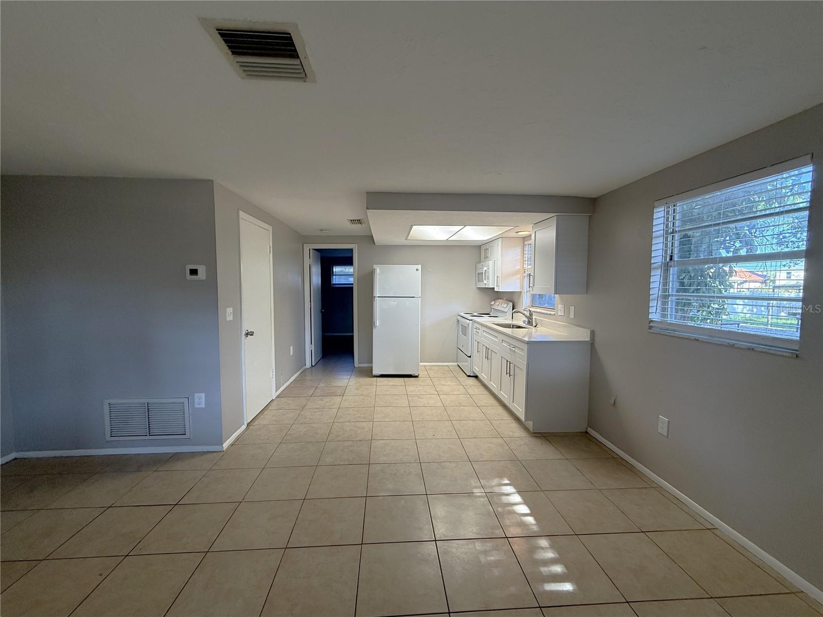 611 OSCEOLA RD, NOKOMIS, FL, 34275