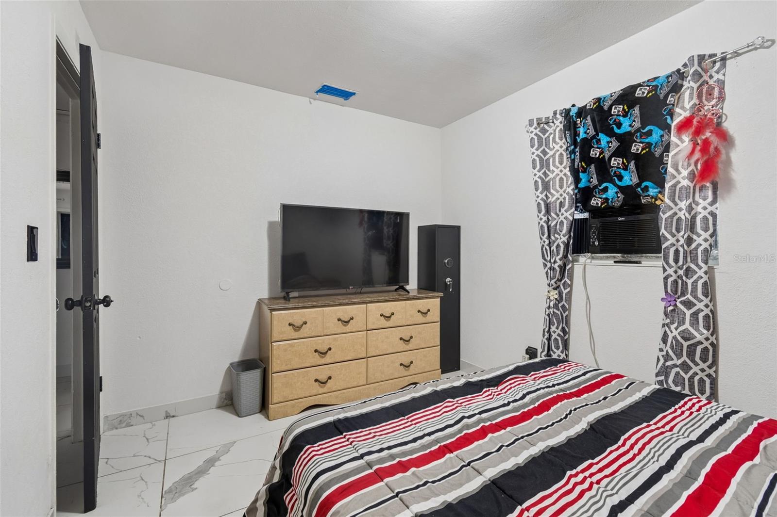 10110 N LANTANA AVE, TAMPA, FL, 33612