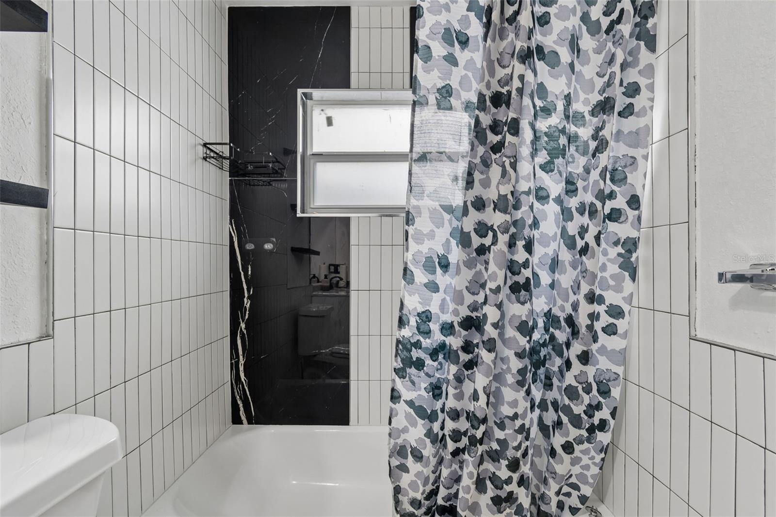 10110 N LANTANA AVE, TAMPA, FL, 33612