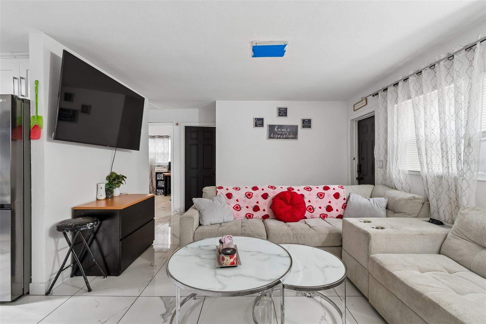 10110 N LANTANA AVE, TAMPA, FL, 33612