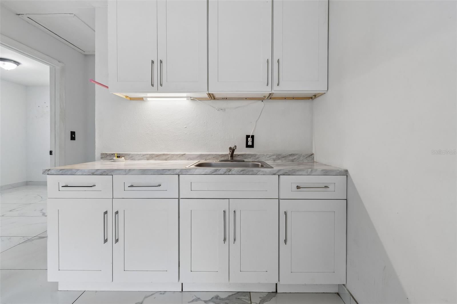 10110 N LANTANA AVE, TAMPA, FL, 33612