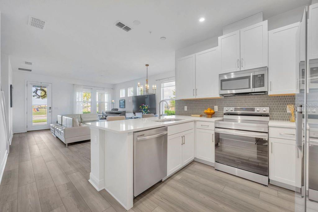 14011 CENTERLINE DR, ORLANDO, FL, 32827