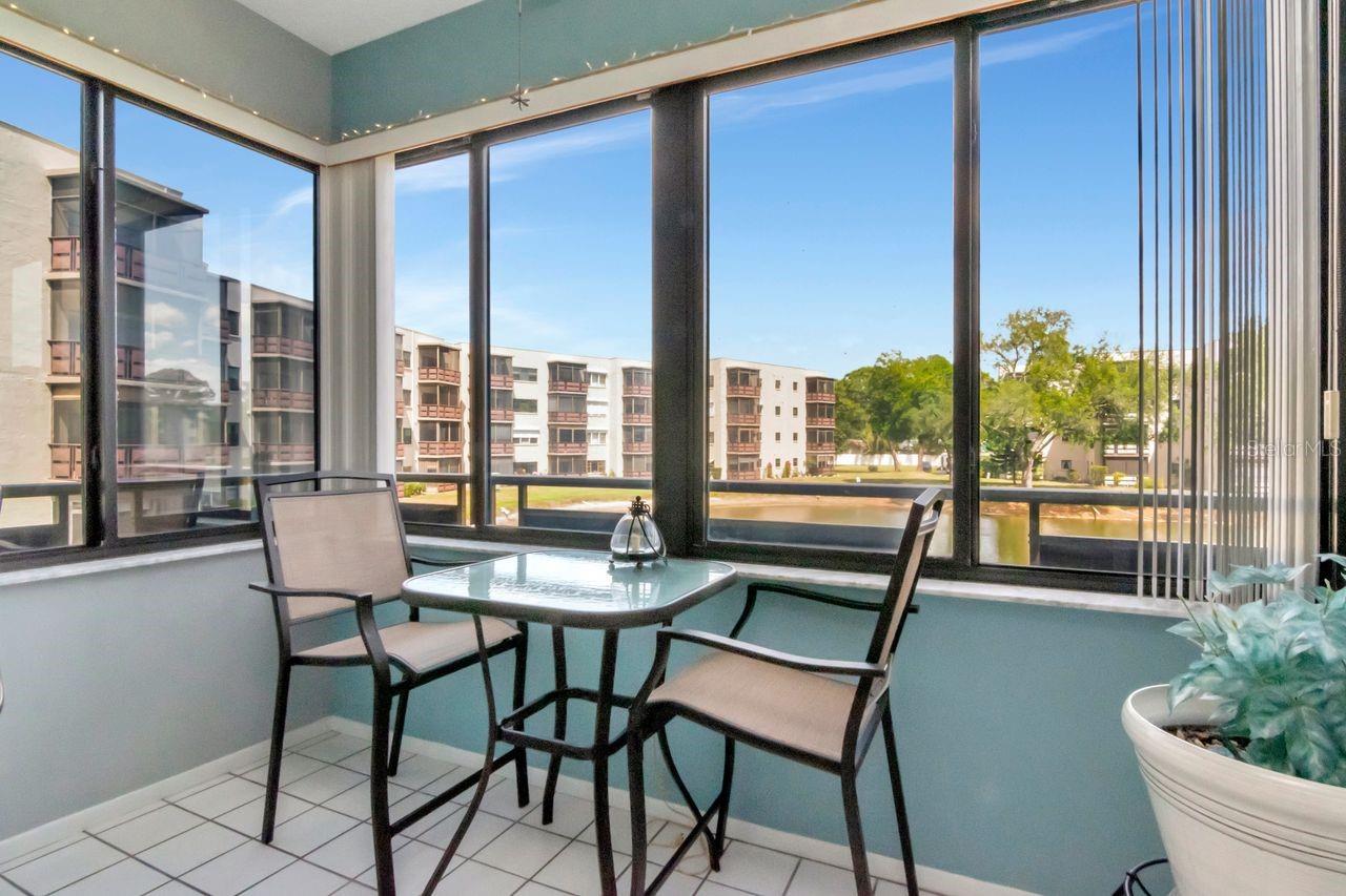 Perfect morning coffee spot!