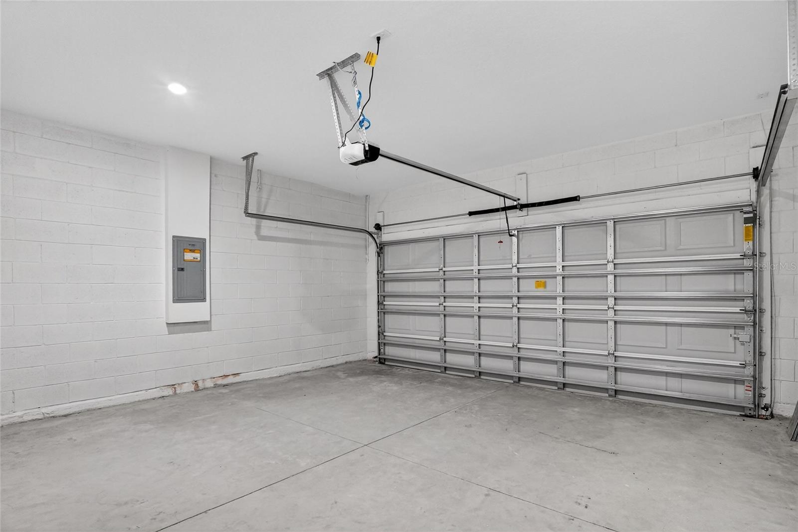 99 W GOLDCOAST PL, DUNNELLON, FL, 34434