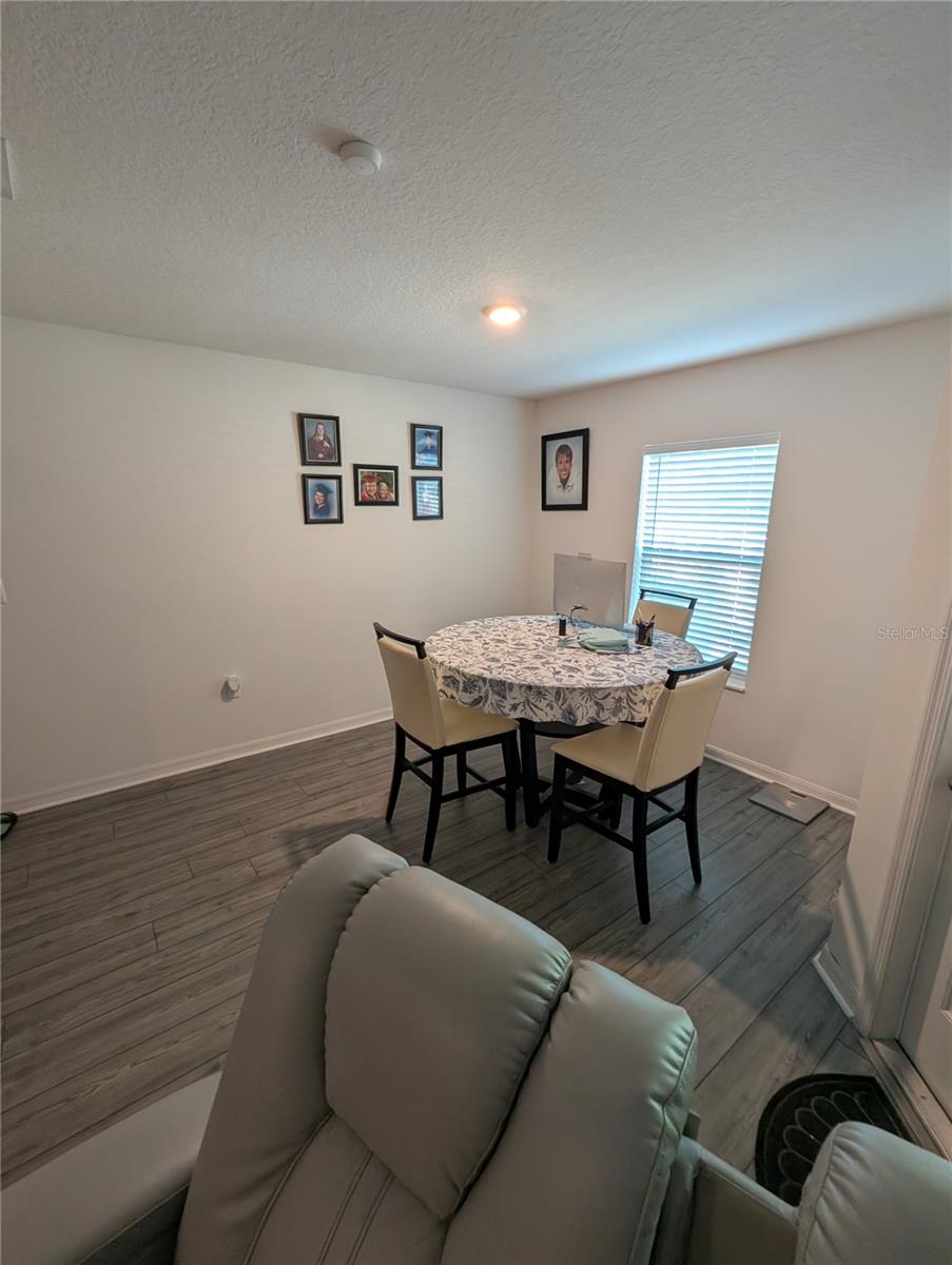 1556 WYNFORD CIR, TAVARES, FL, 32778