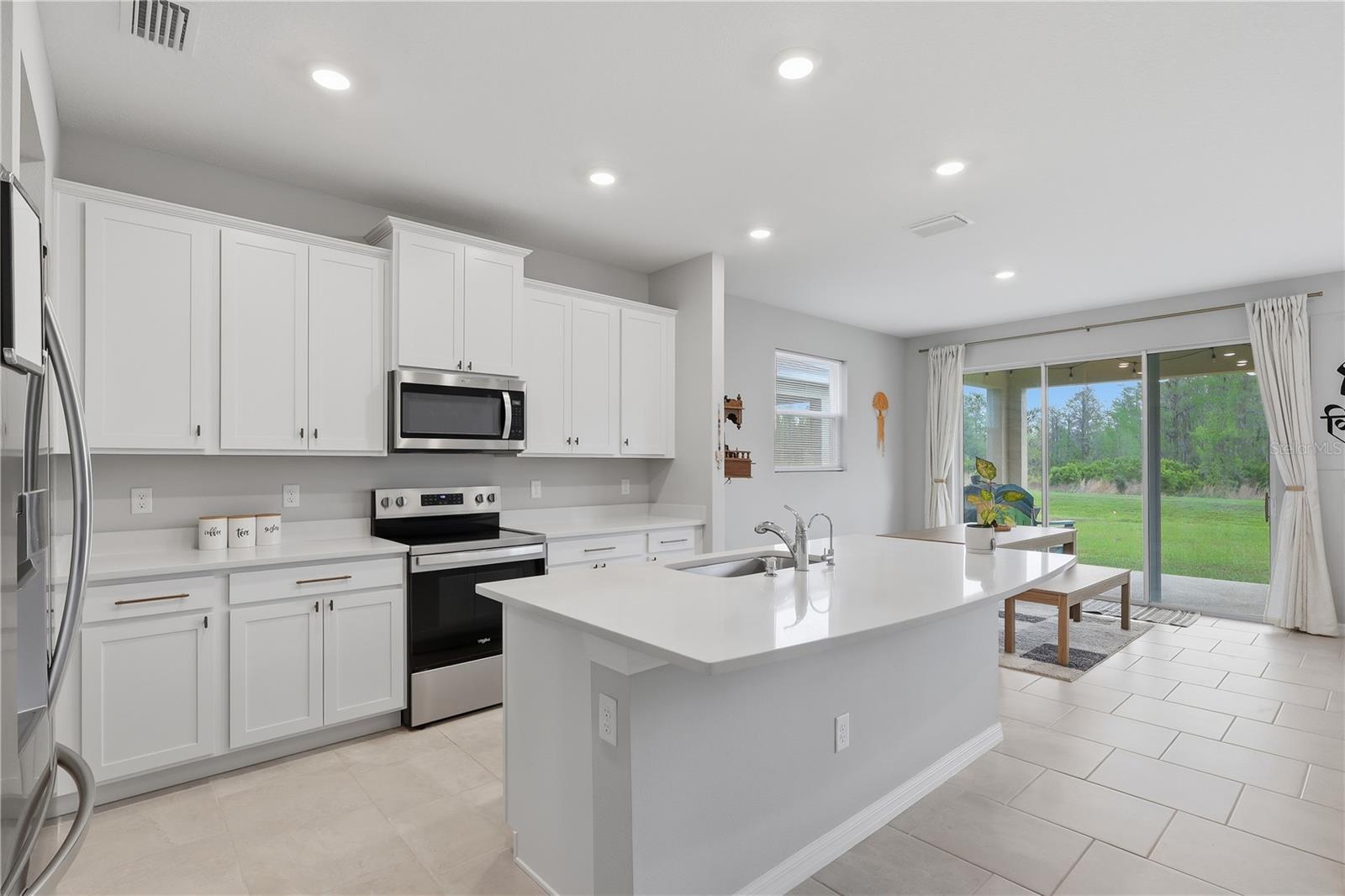 6764 BROAD RIVER AVE, LAND O LAKES, FL, 34638