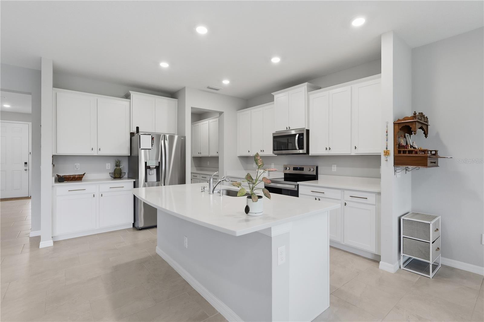 6764 BROAD RIVER AVE, LAND O LAKES, FL, 34638