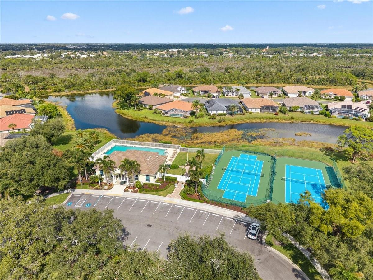 700 SILK OAK DR, VENICE, FL, 34293