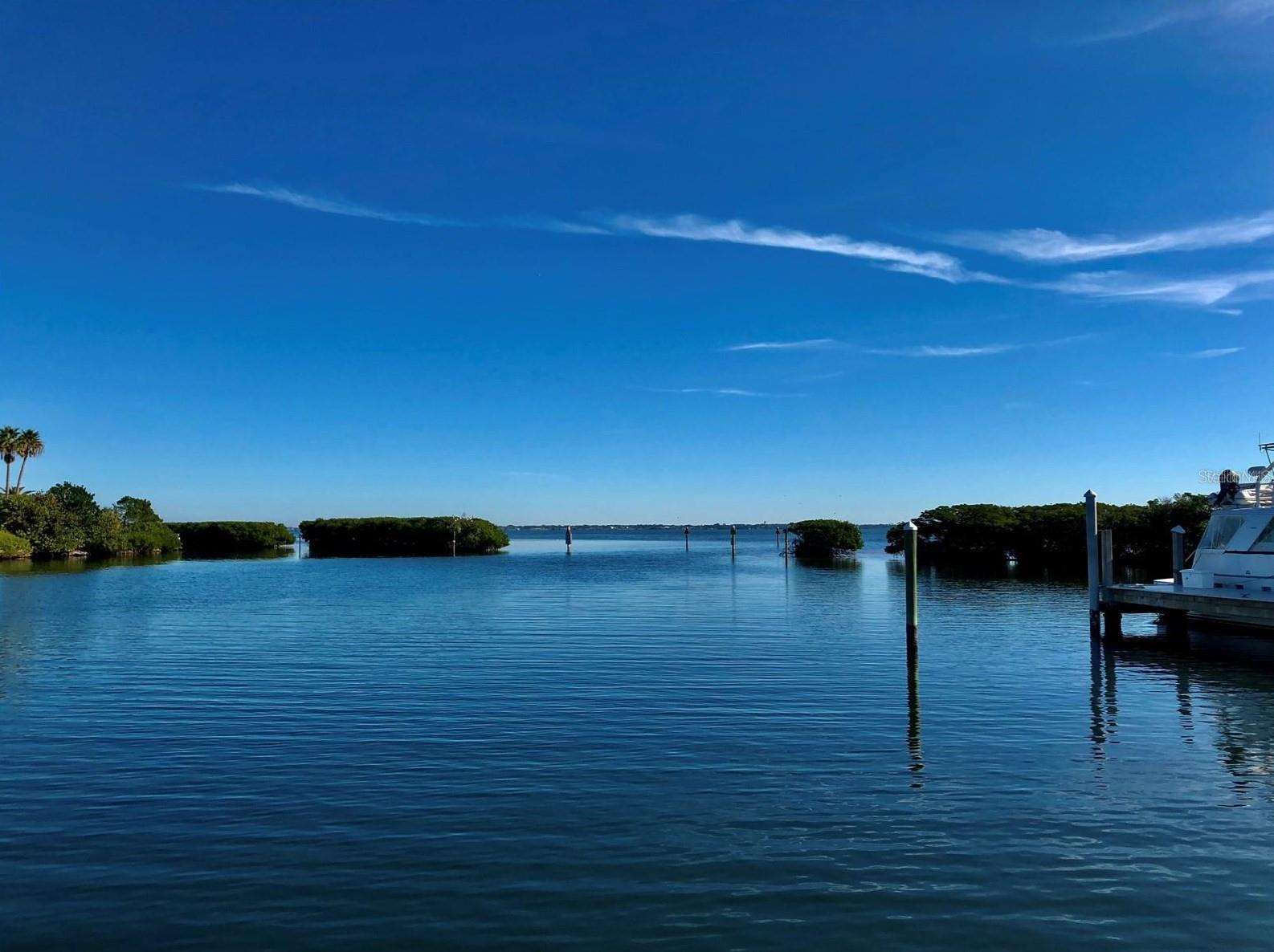 2600 HARBOURSIDE DR #L-11, LONGBOAT KEY, FL, 34228
