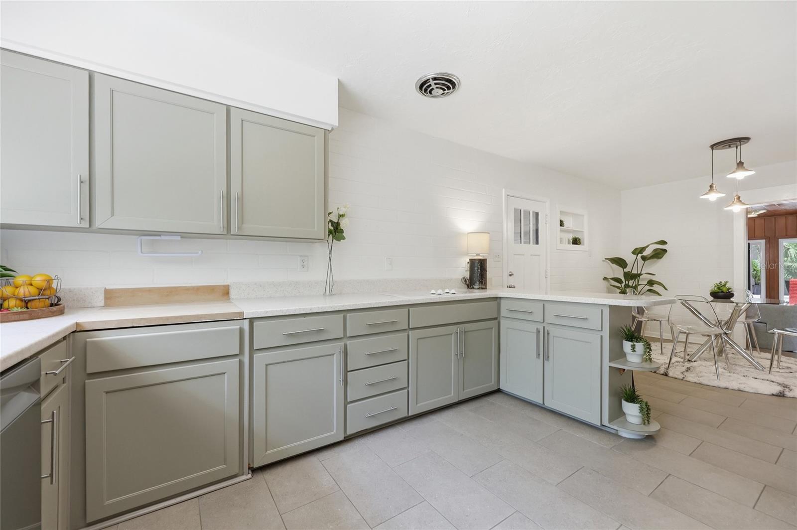 616 SW 21ST AVE, GAINESVILLE, FL, 32601