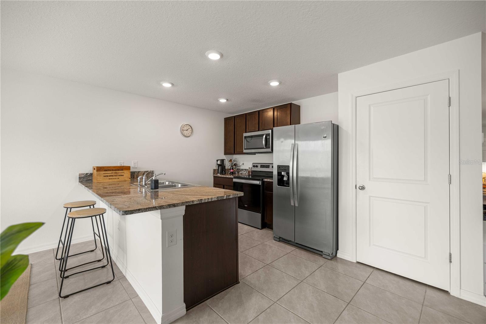 457 W FAIRWAYS VIEW DR, BEVERLY HILLS, FL, 34465