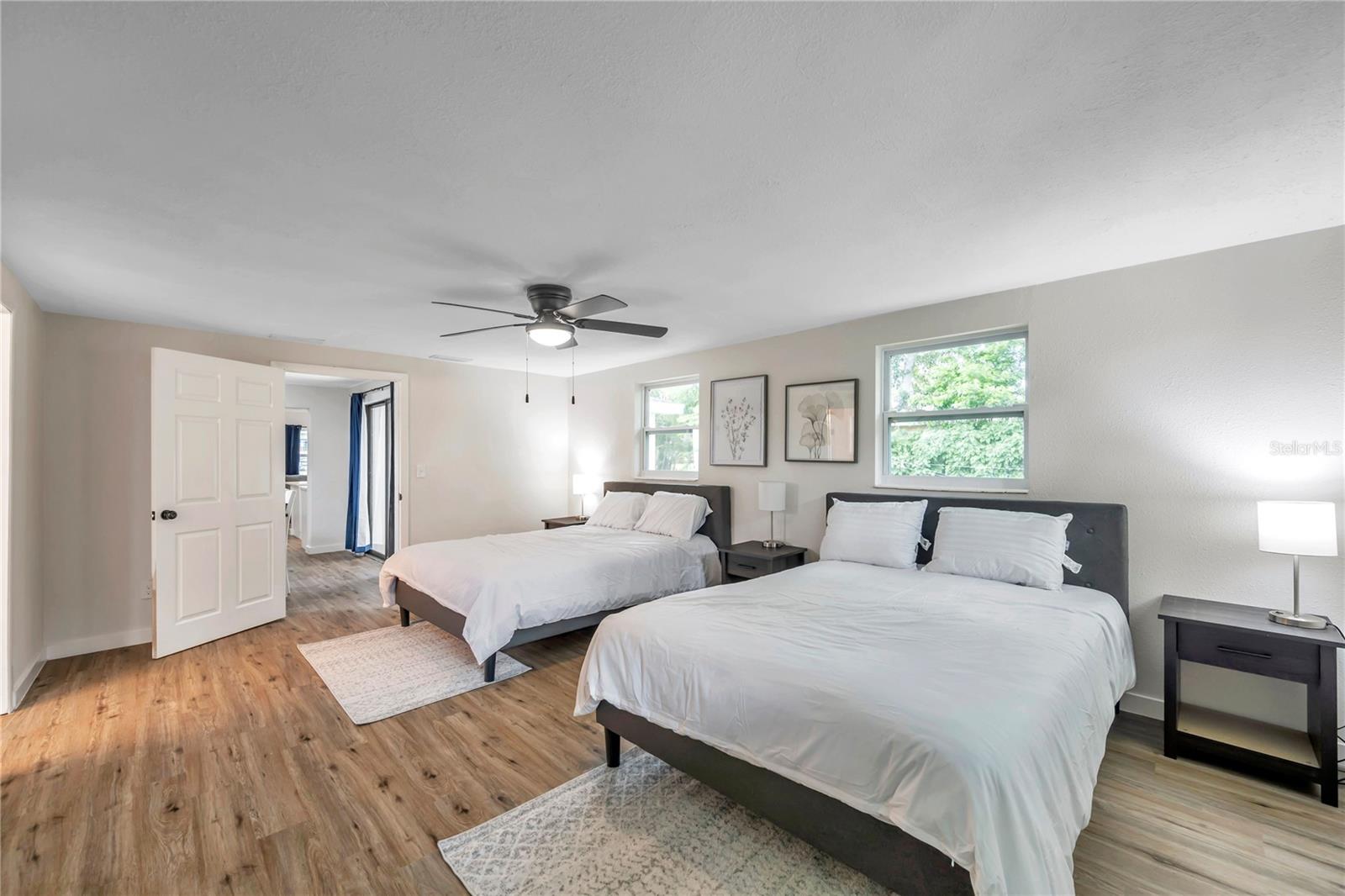 1515 BELLEAIR RD, CLEARWATER, FL, 33756