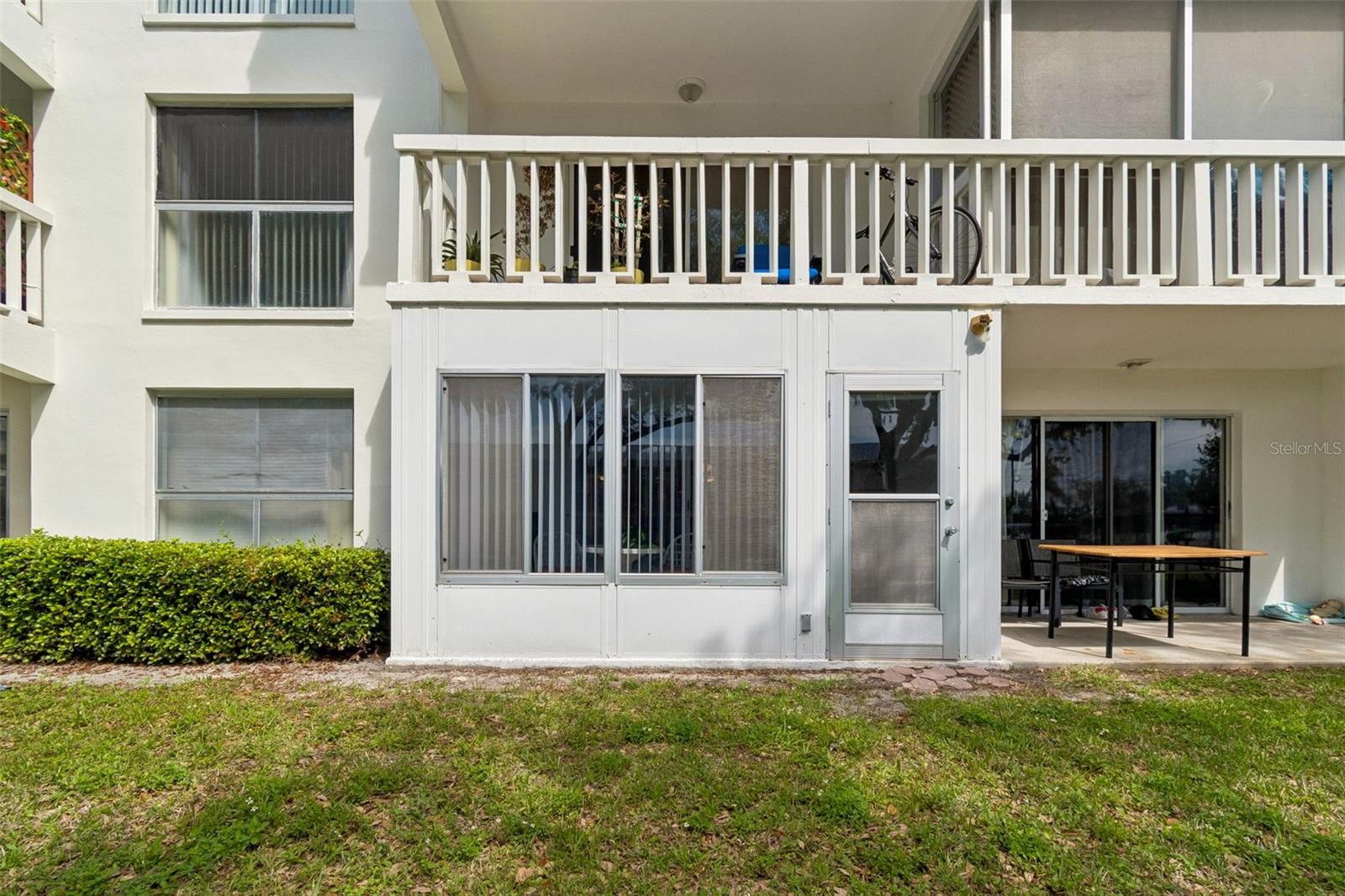 2944 W BAY DR #106, BELLEAIR BLUFFS, FL, 33770