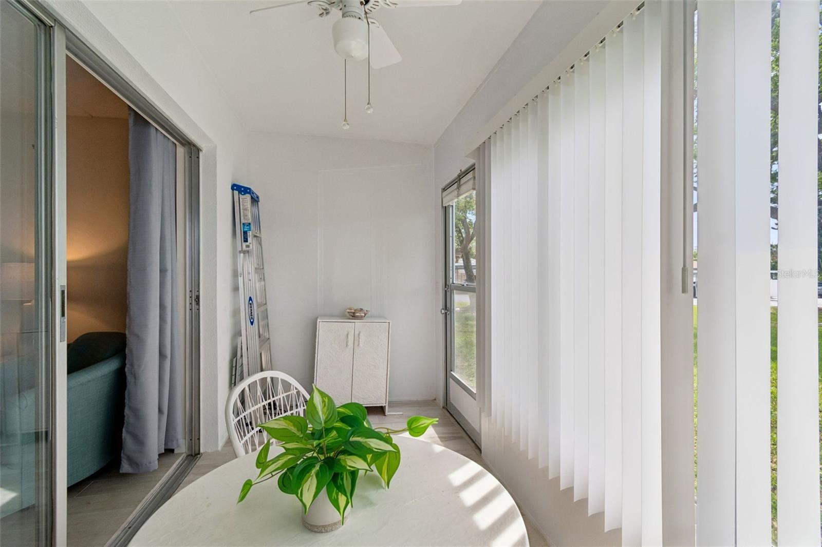 2944 W BAY DR #106, BELLEAIR BLUFFS, FL, 33770