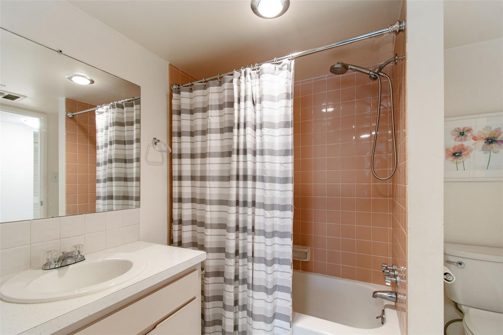 2944 W BAY DR #106, BELLEAIR BLUFFS, FL, 33770