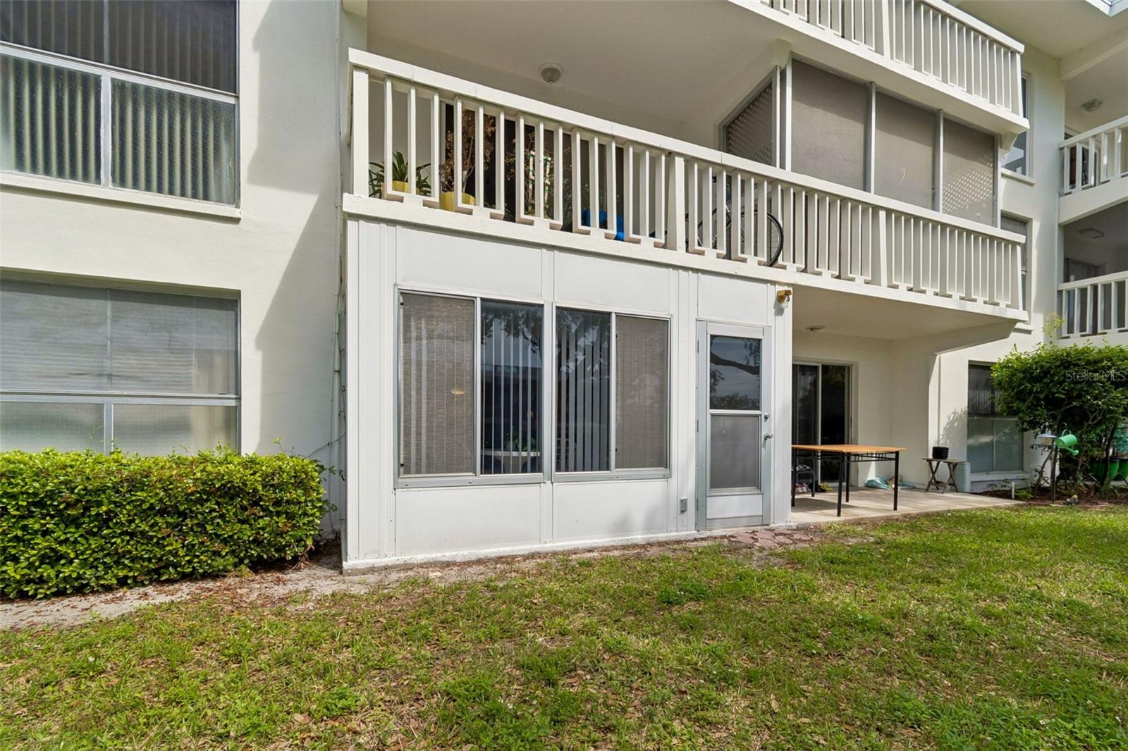 2944 W BAY DR #106, BELLEAIR BLUFFS, FL, 33770
