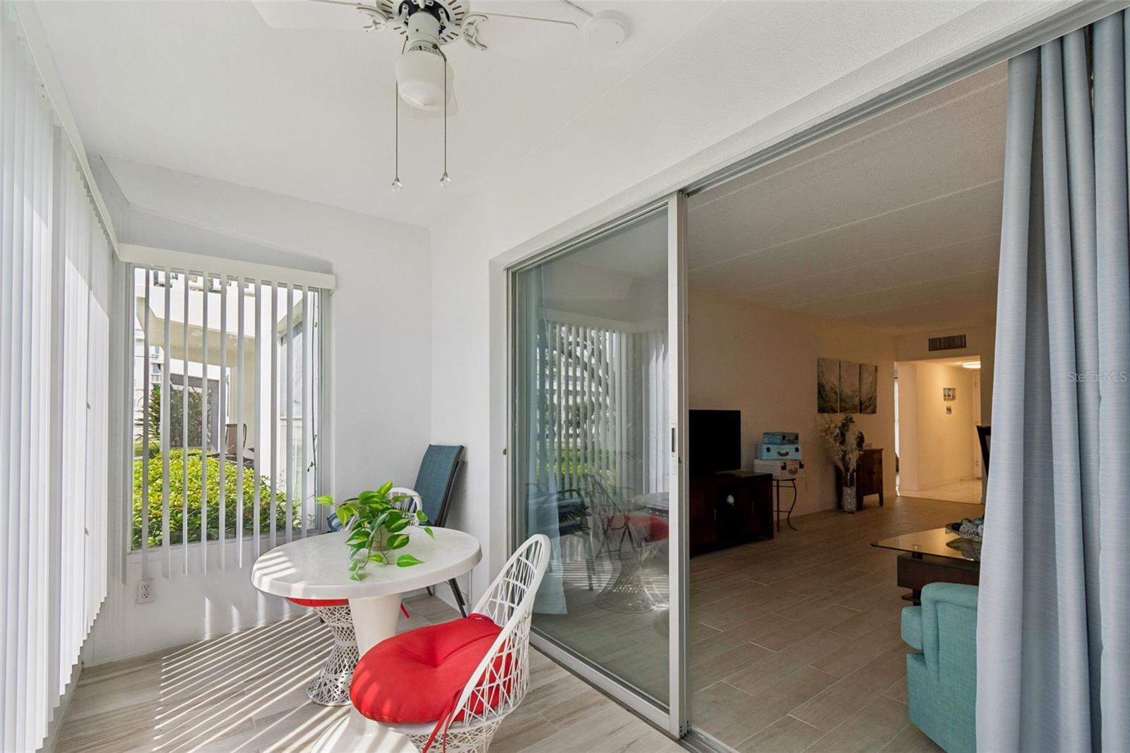 2944 W BAY DR #106, BELLEAIR BLUFFS, FL, 33770