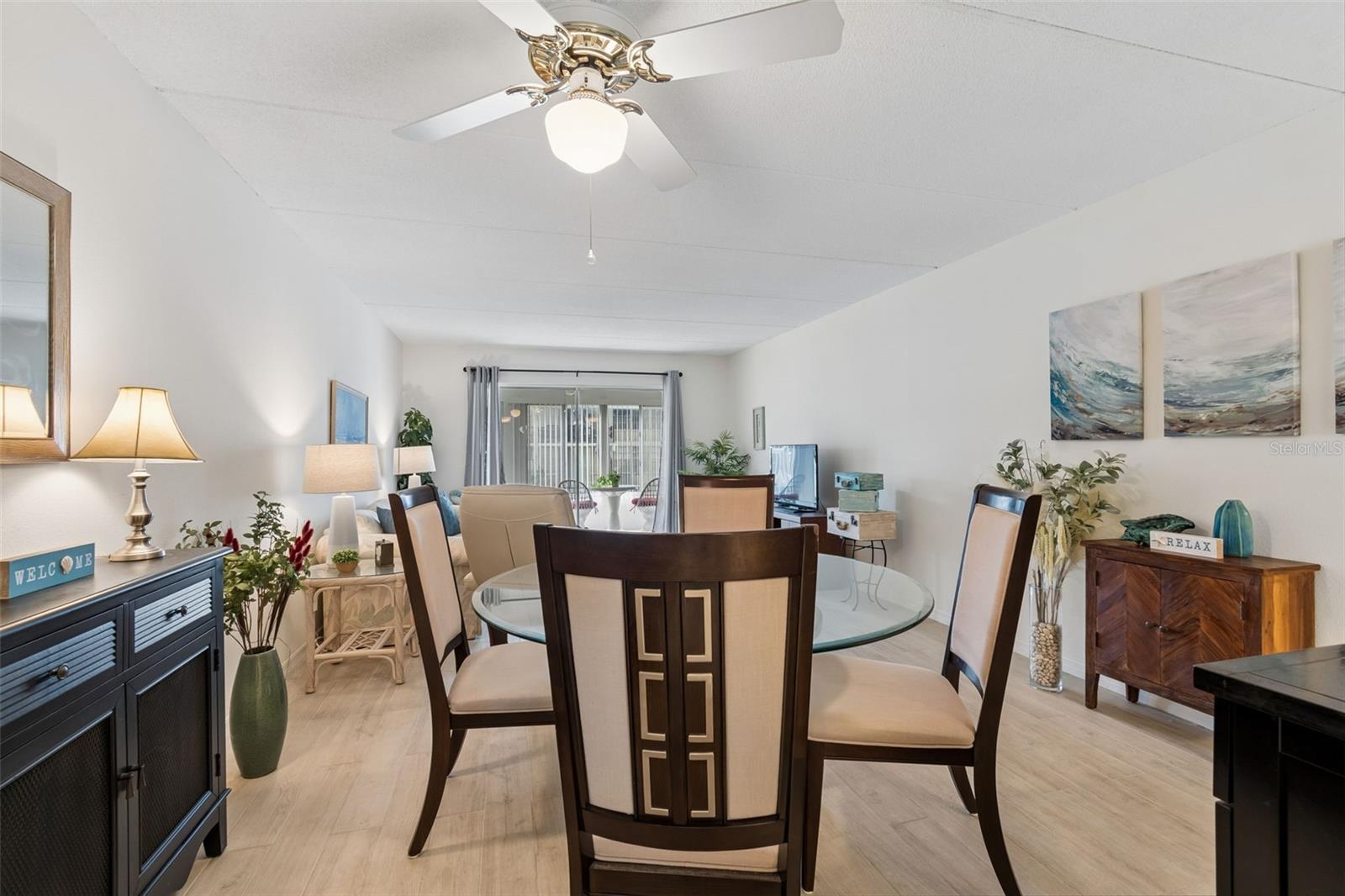 2944 W BAY DR #106, BELLEAIR BLUFFS, FL, 33770