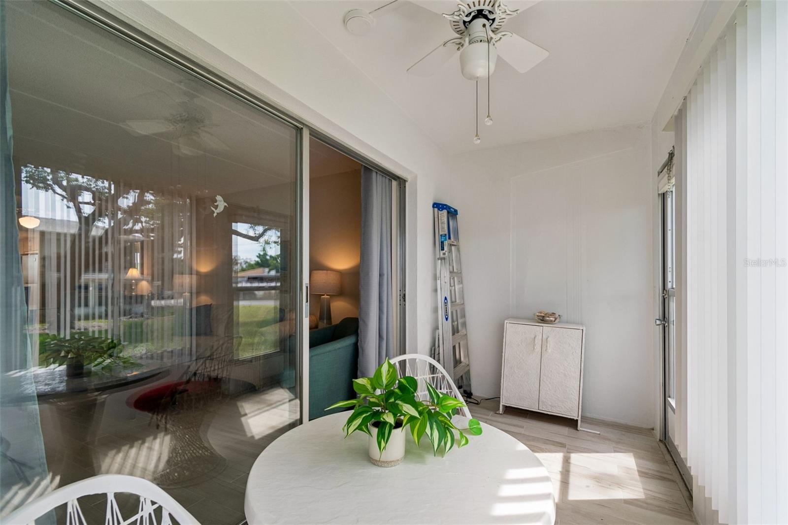 2944 W BAY DR #106, BELLEAIR BLUFFS, FL, 33770