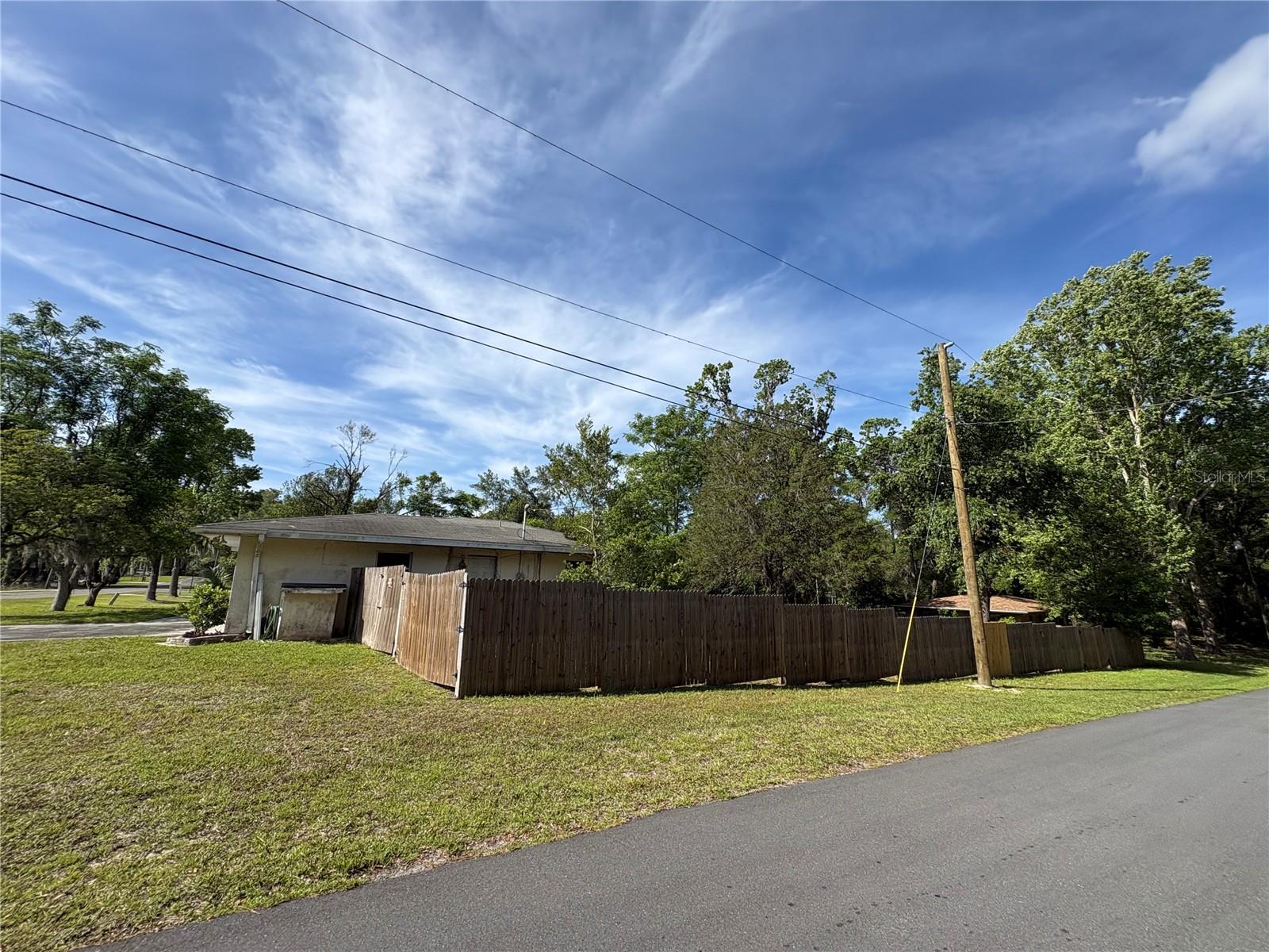 3922 S APOPKA AVE, INVERNESS, FL, 34452