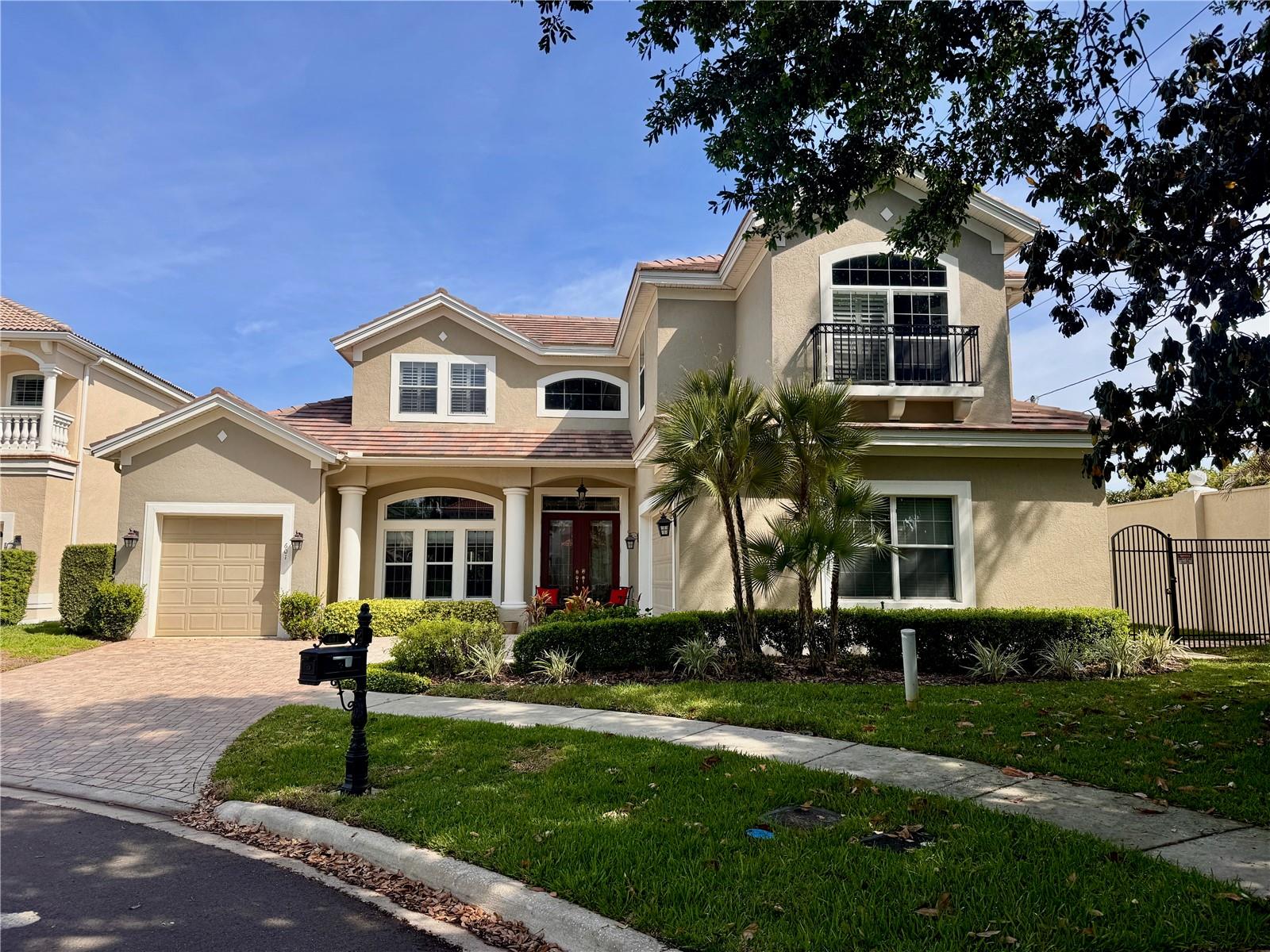 601 VIENTO DE AVILA, TAMPA, FL, 33613