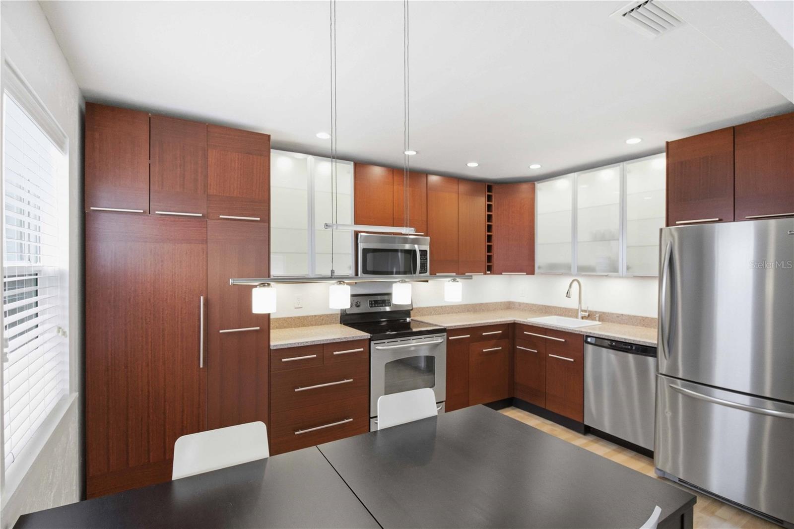 2134 HIVELY ST, SARASOTA, FL, 34231