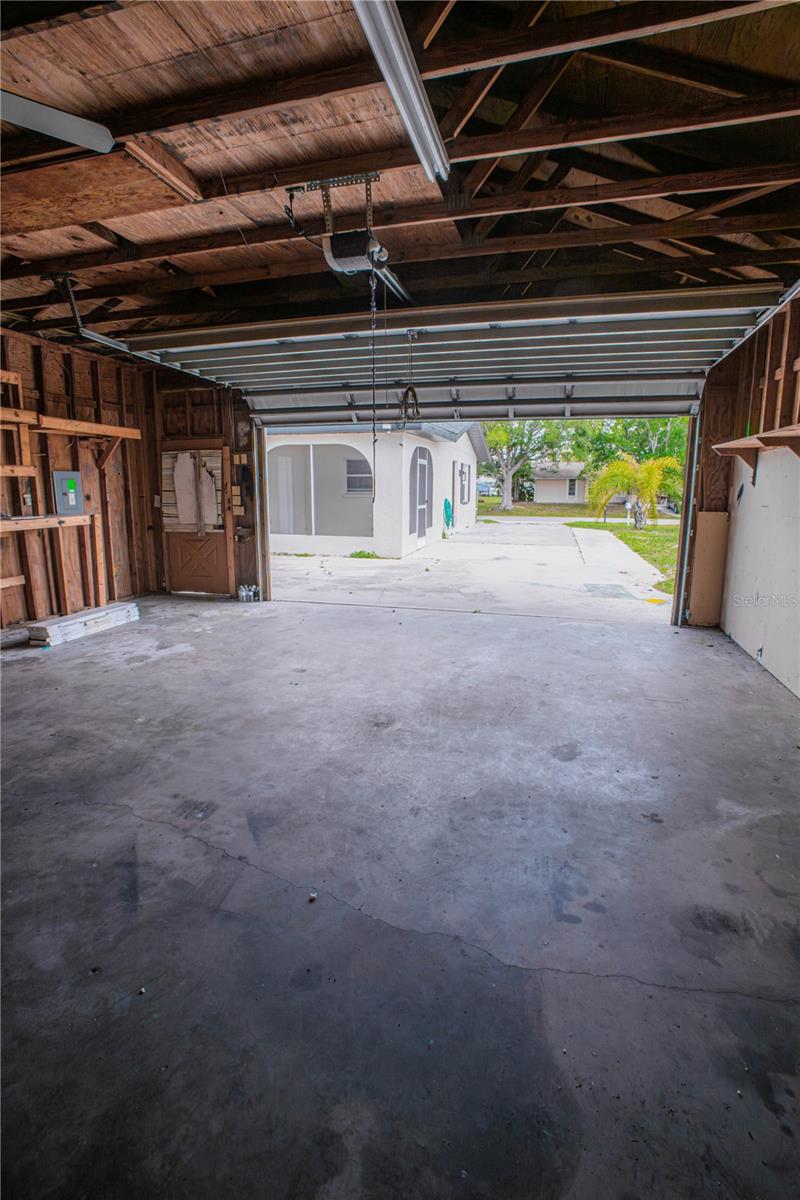 549 LAKEMONT AVE NW, PORT CHARLOTTE, FL, 33952