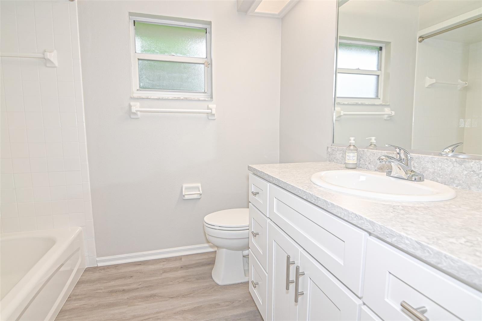 103 GLISTENING DR, AUBURNDALE, FL, 33823