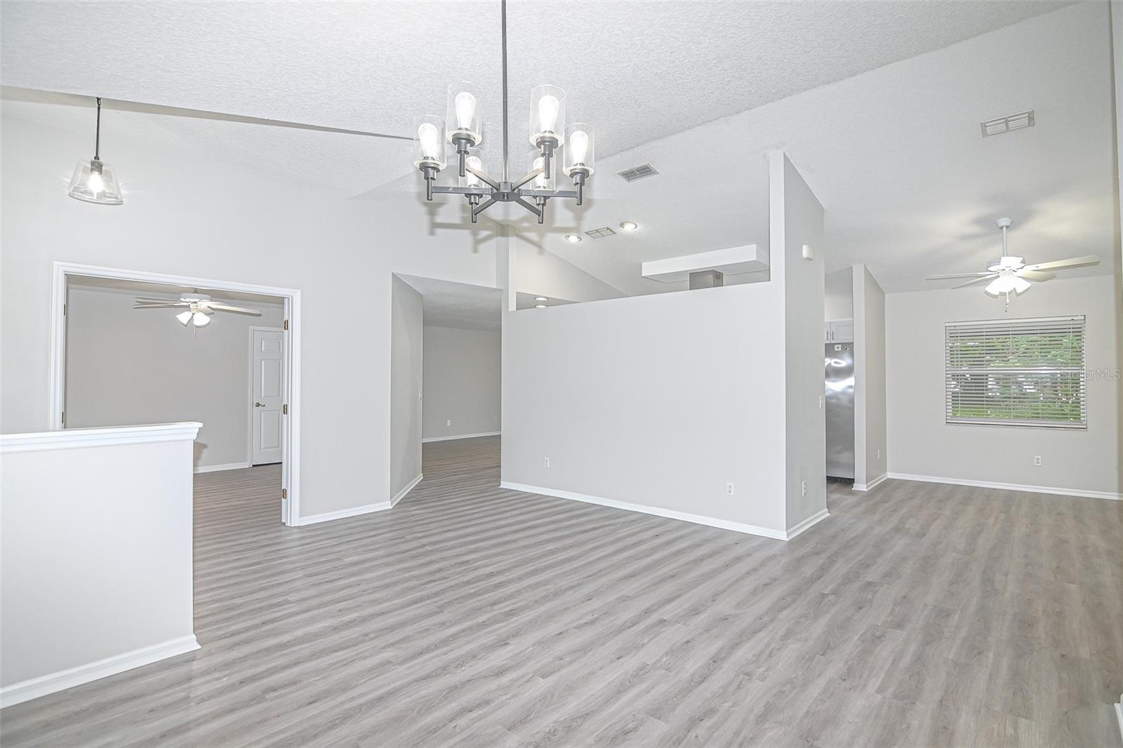 103 GLISTENING DR, AUBURNDALE, FL, 33823