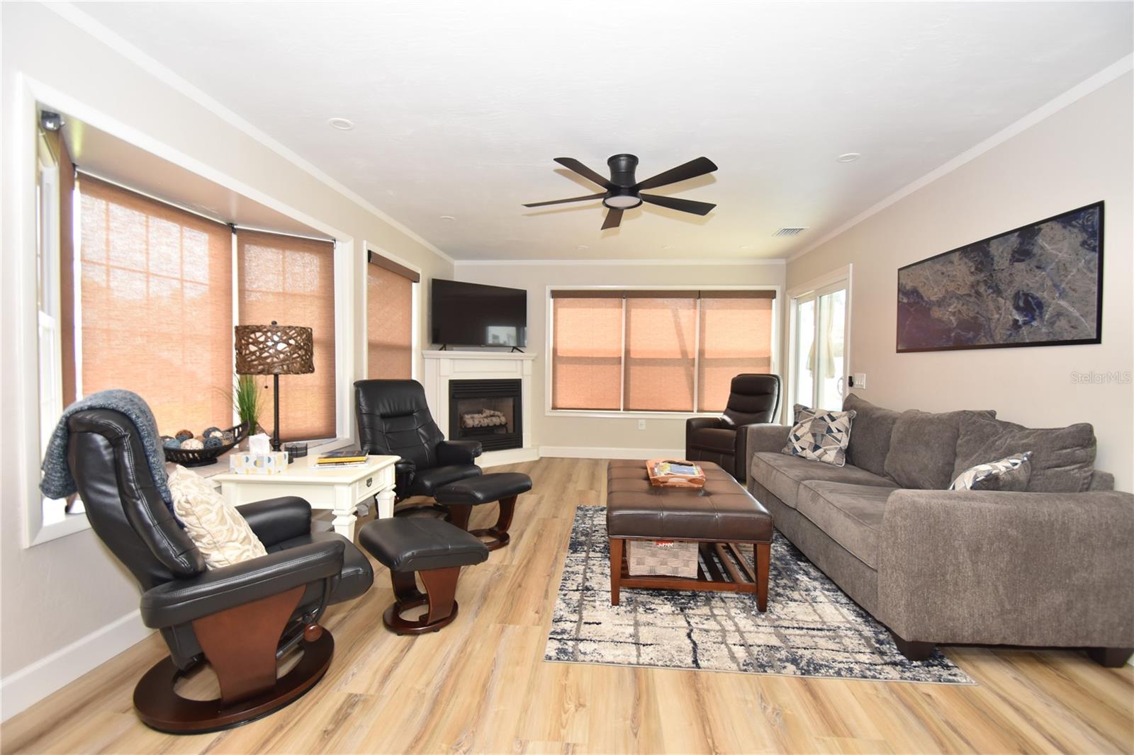 1 BEDFORD DR, PALM COAST, FL, 32137
