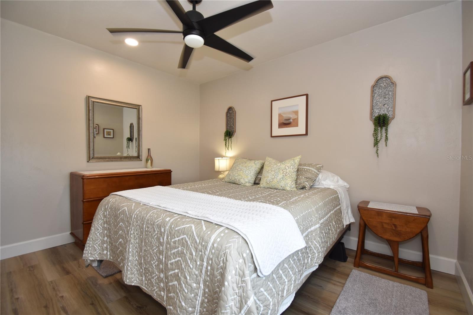 1 BEDFORD DR, PALM COAST, FL, 32137
