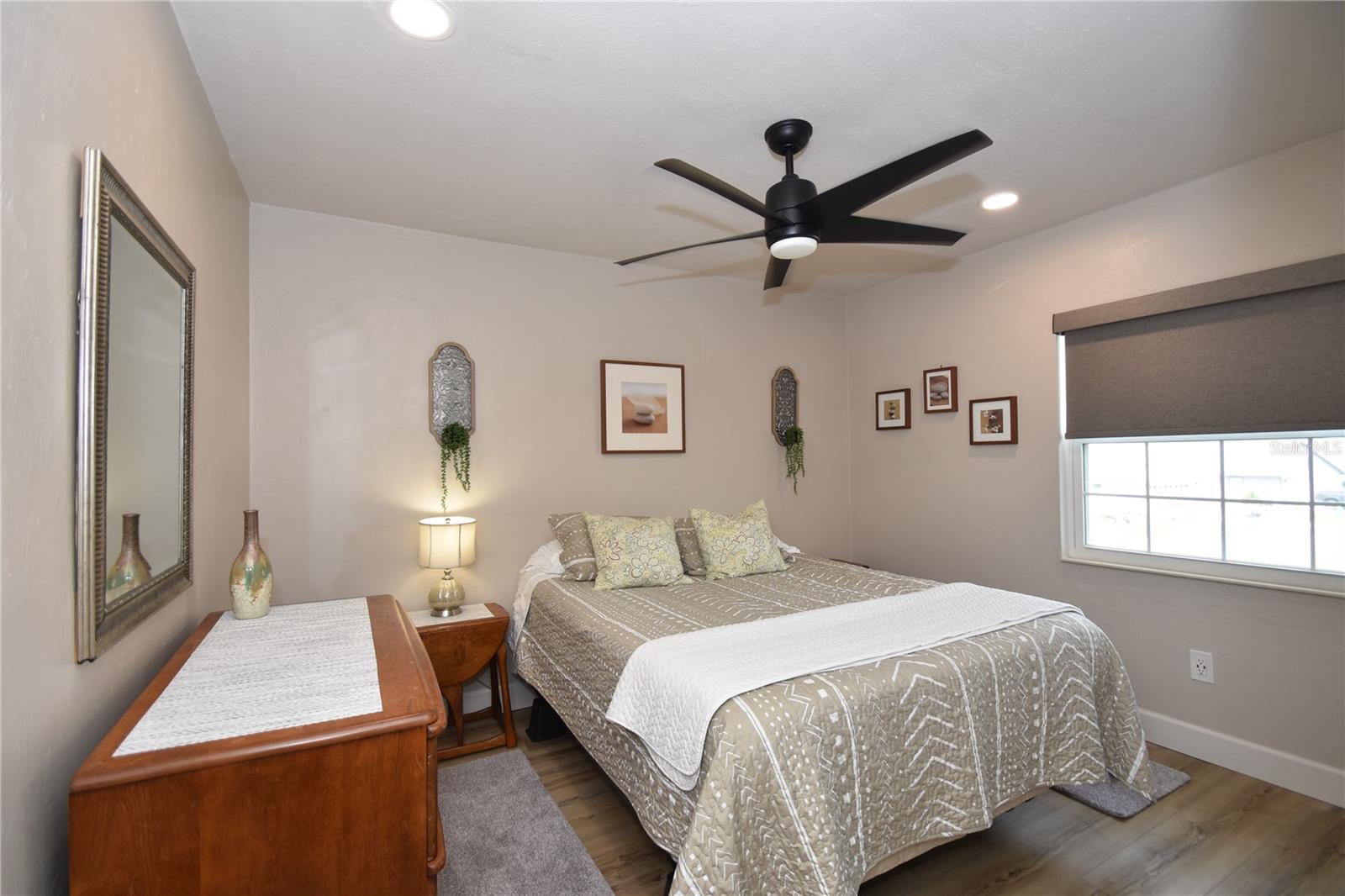 1 BEDFORD DR, PALM COAST, FL, 32137