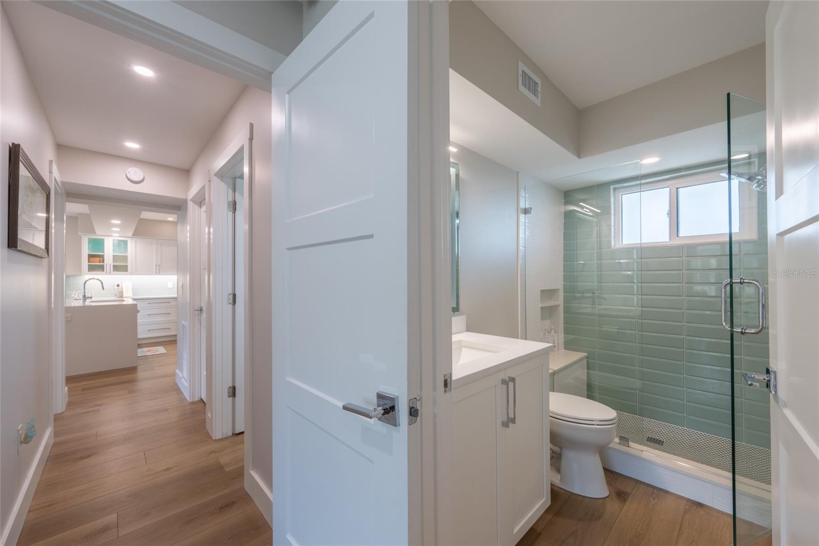 3804 GULF OF MEXICO DR #B305, LONGBOAT KEY, FL, 34228