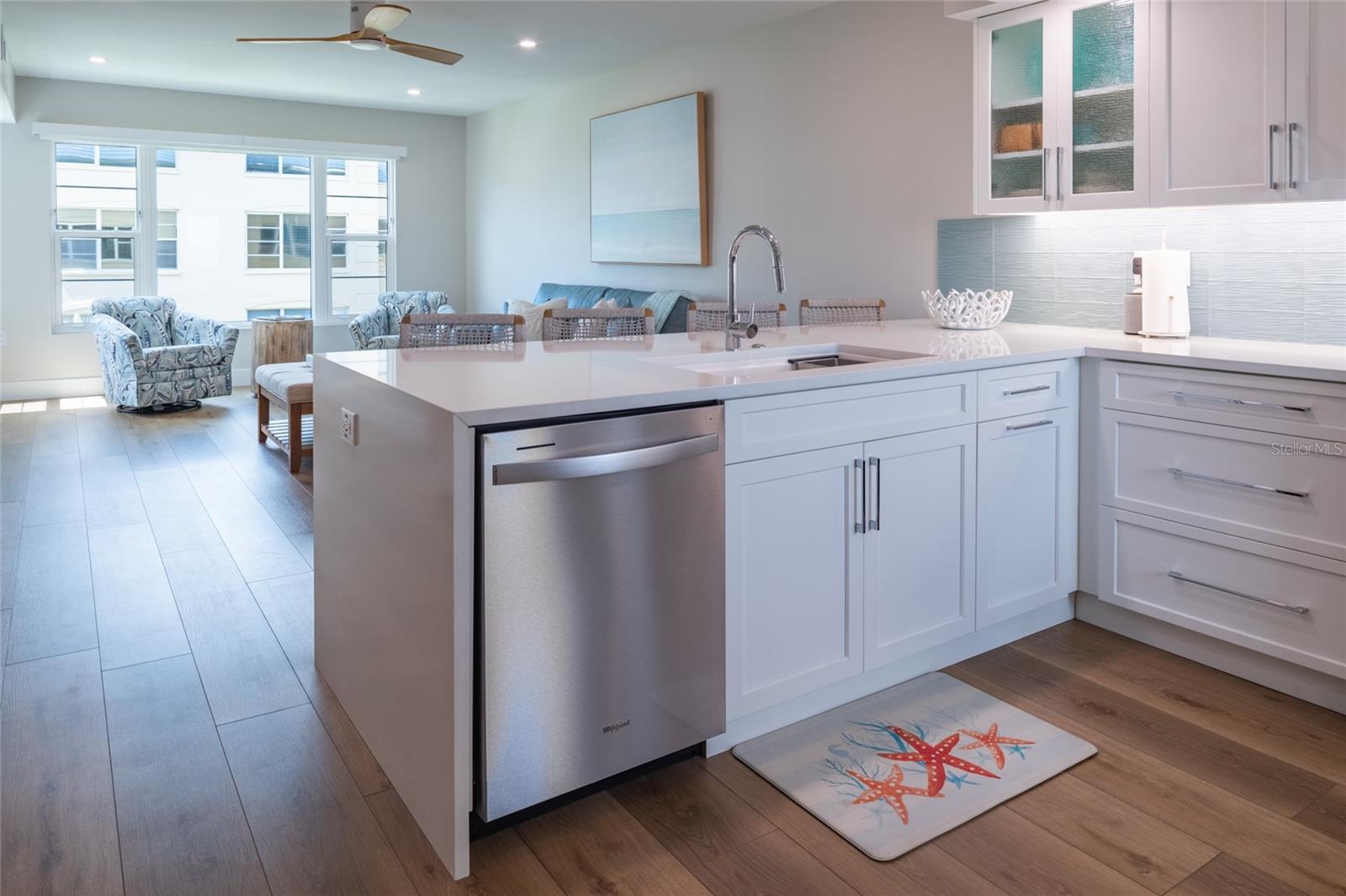 3804 GULF OF MEXICO DR #B305, LONGBOAT KEY, FL, 34228