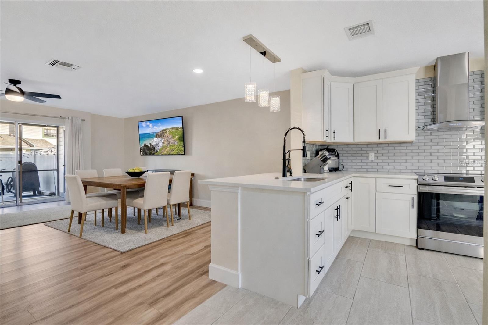 2823 BOULDER FALLS CT, APOPKA, FL, 32703