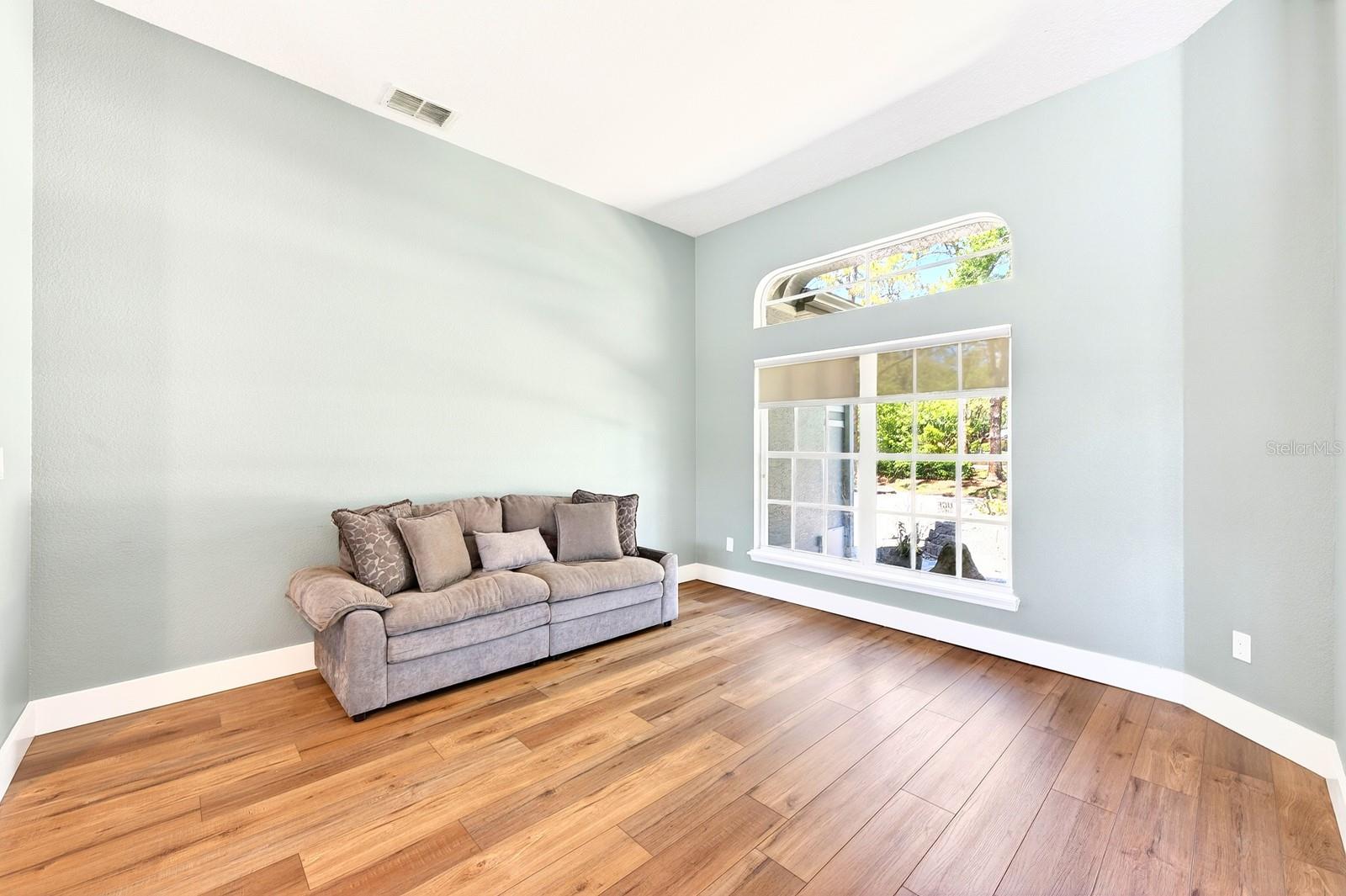 1047 WILLA LAKE CIR, OVIEDO, FL, 32765