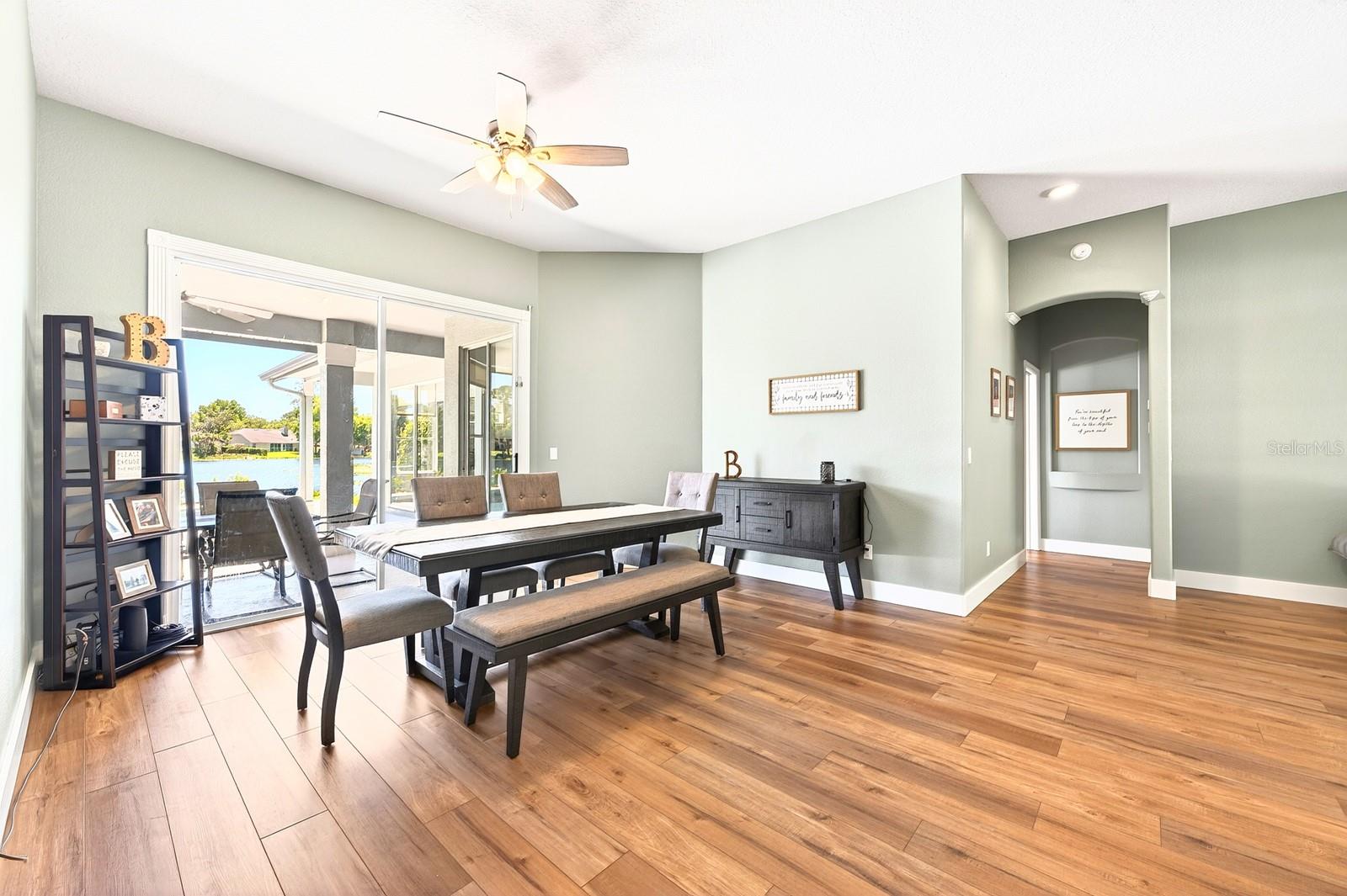 1047 WILLA LAKE CIR, OVIEDO, FL, 32765